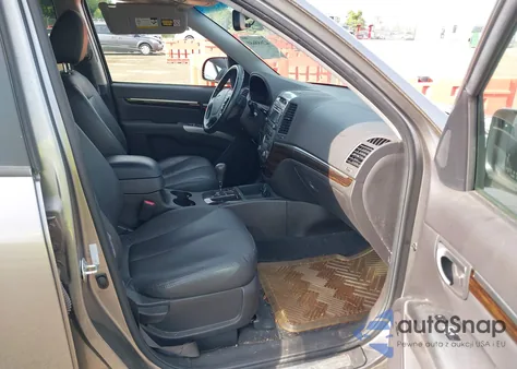 2011 Hyundai Santa Fe Limited z USA, uszkodzony, nr VIN 5XYZKDAG7BG049892